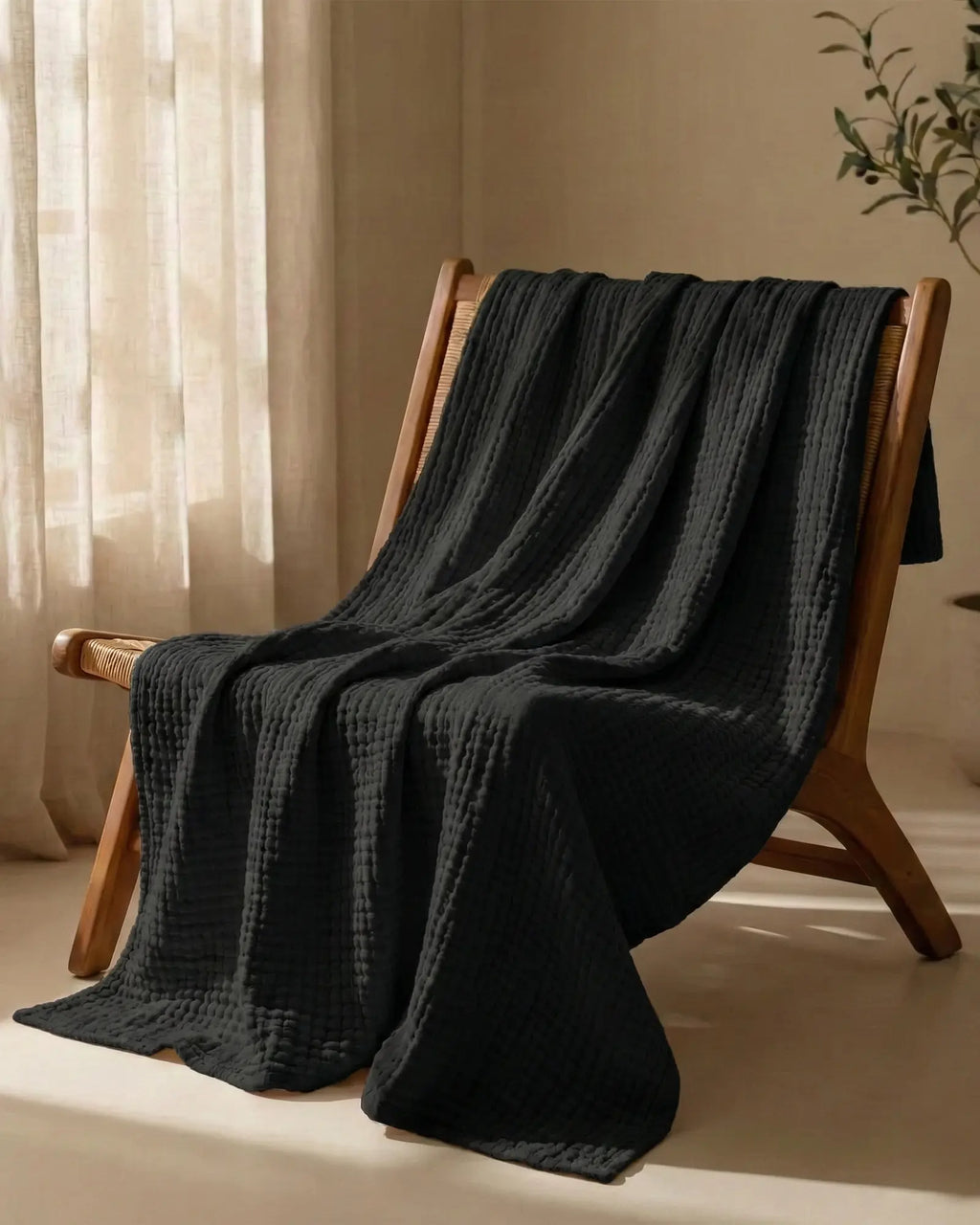 Muslin Blanket in Black folded