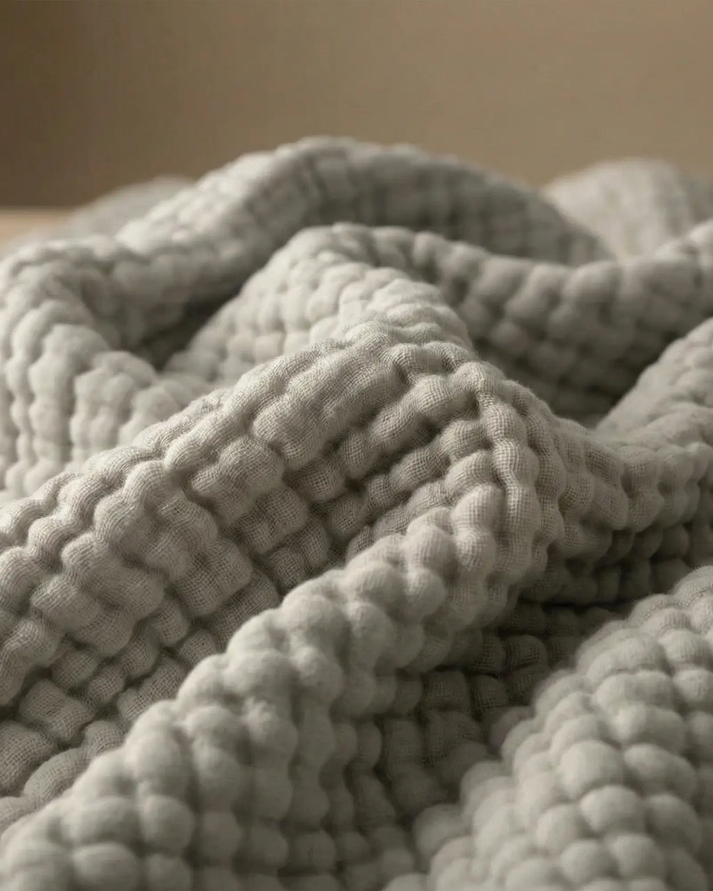 Muslin Blanket in Grey detail